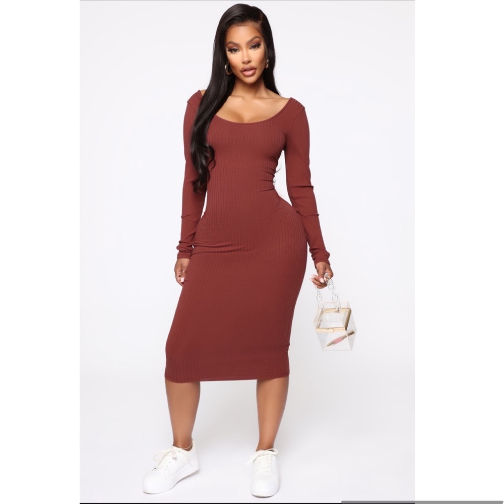 Ribbed midi dress